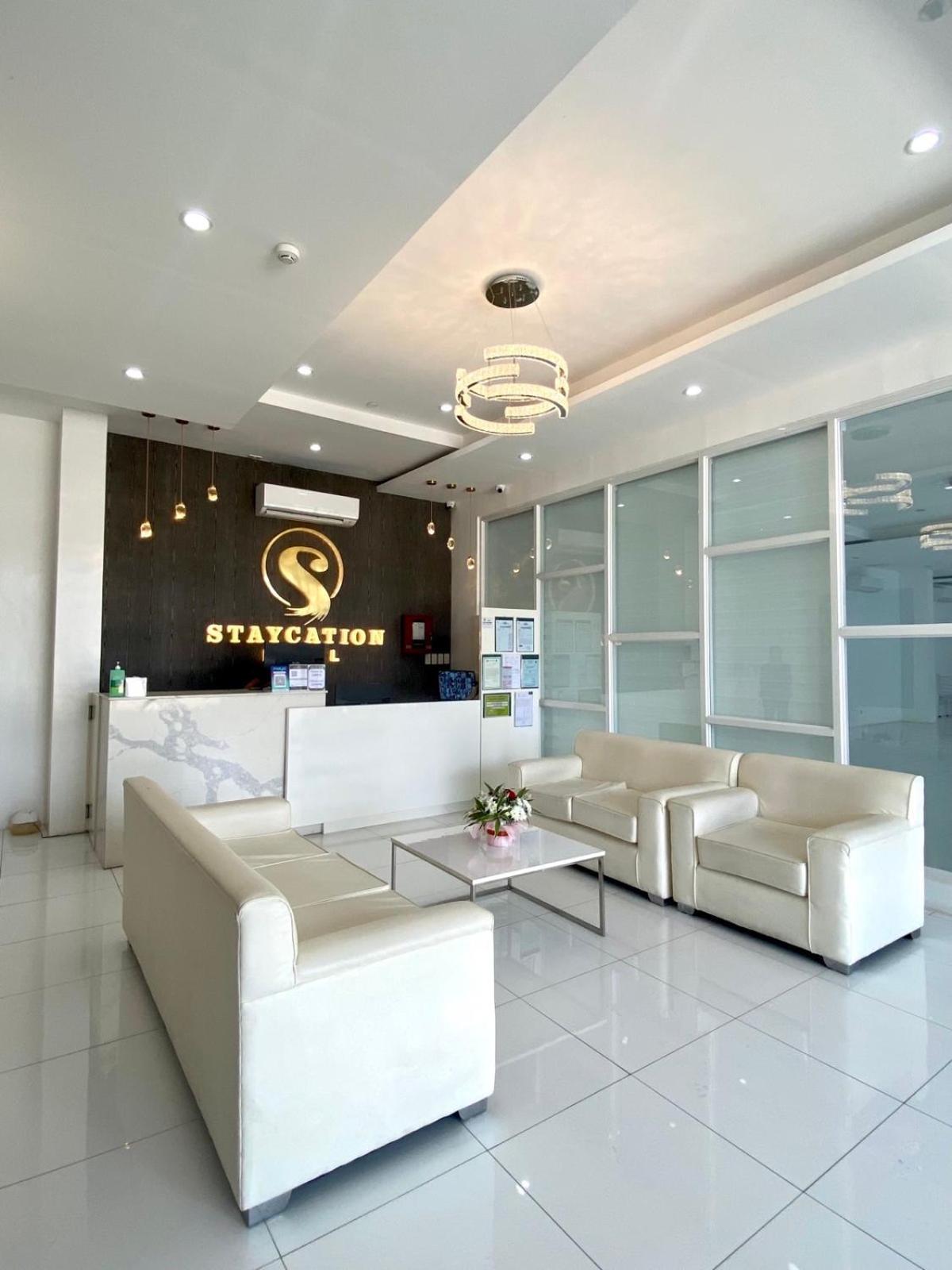 Staycation Hotel San Jose  Exterior photo